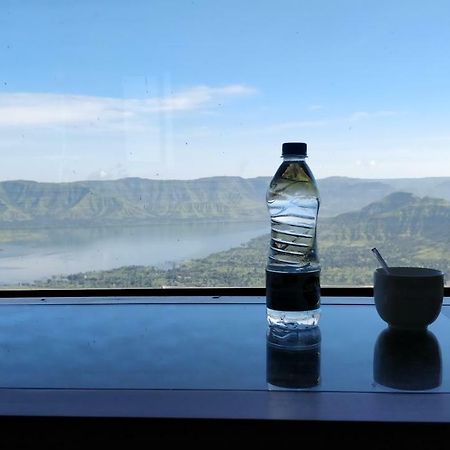 Miraya Hotel Panchgani Exteriör bild