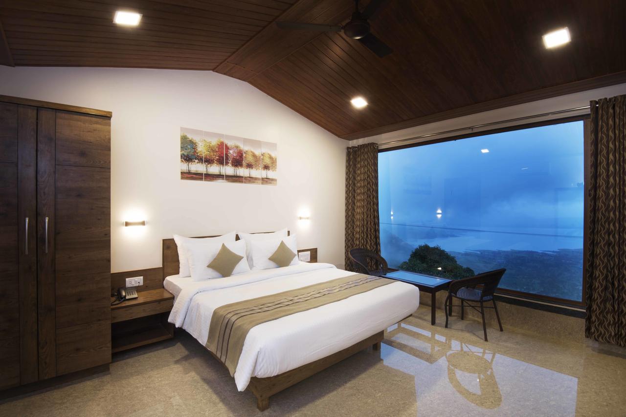Miraya Hotel Panchgani Exteriör bild
