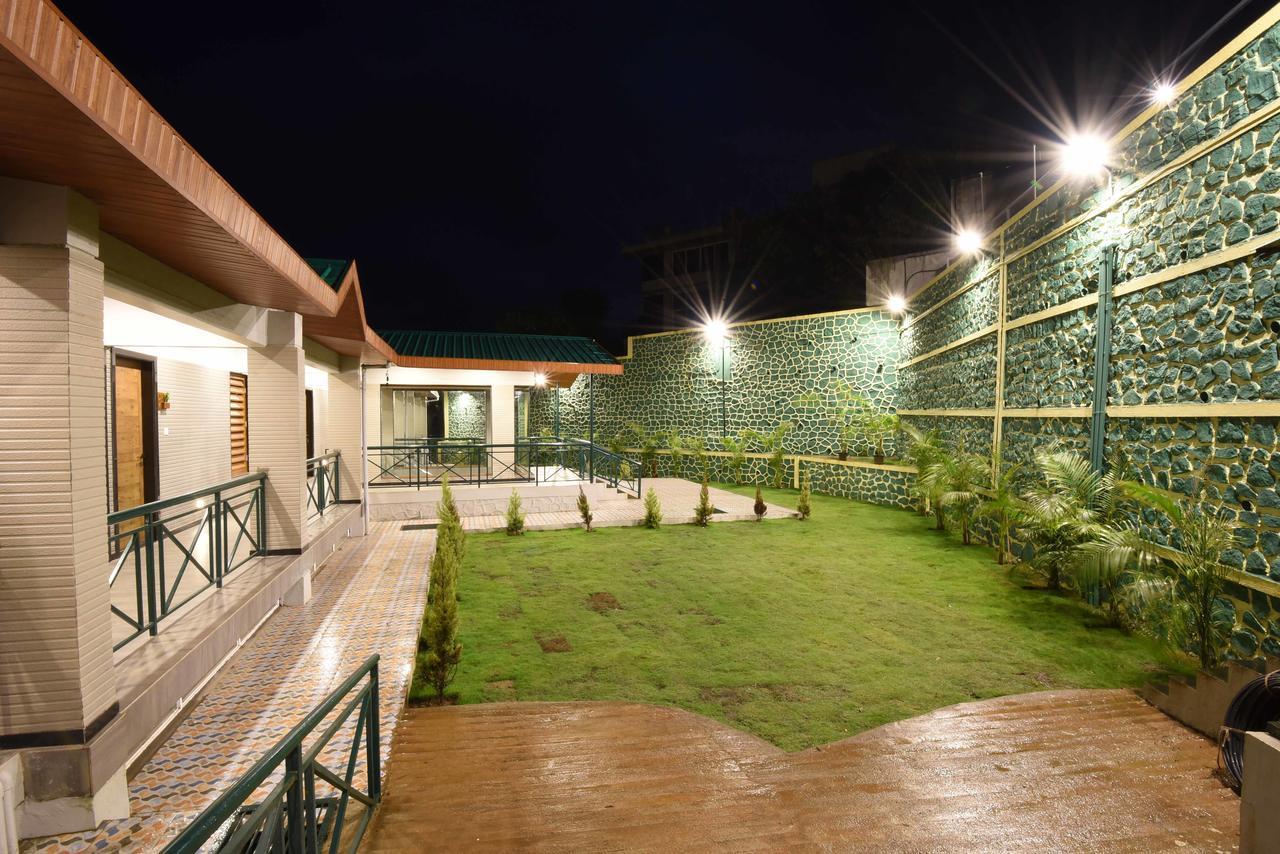 Miraya Hotel Panchgani Exteriör bild