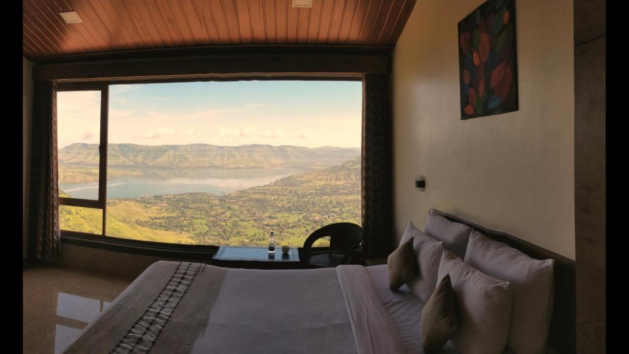 Miraya Hotel Panchgani Exteriör bild